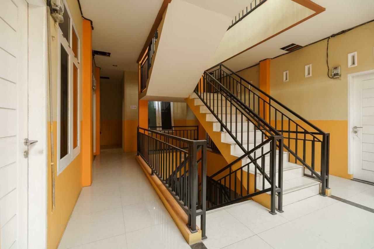 Reddoorz Syariah Near Rs Pirngadi Medan Ξενοδοχείο Εξωτερικό φωτογραφία